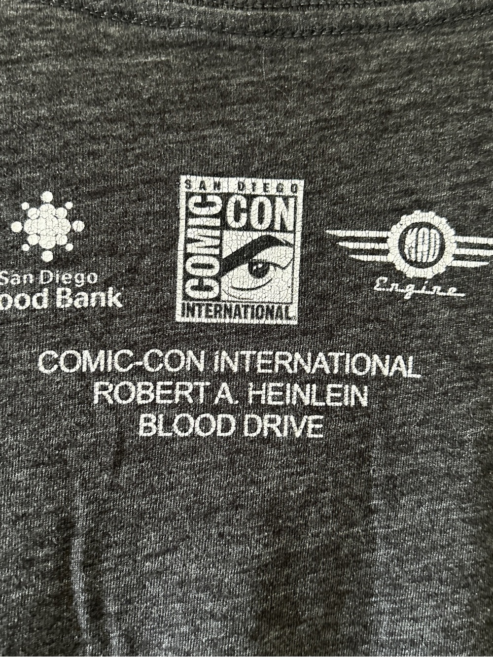 Bold Guardians Graphic T-shirt Comic Con tee. M/L Gray Unisex - Picture 4 of 5